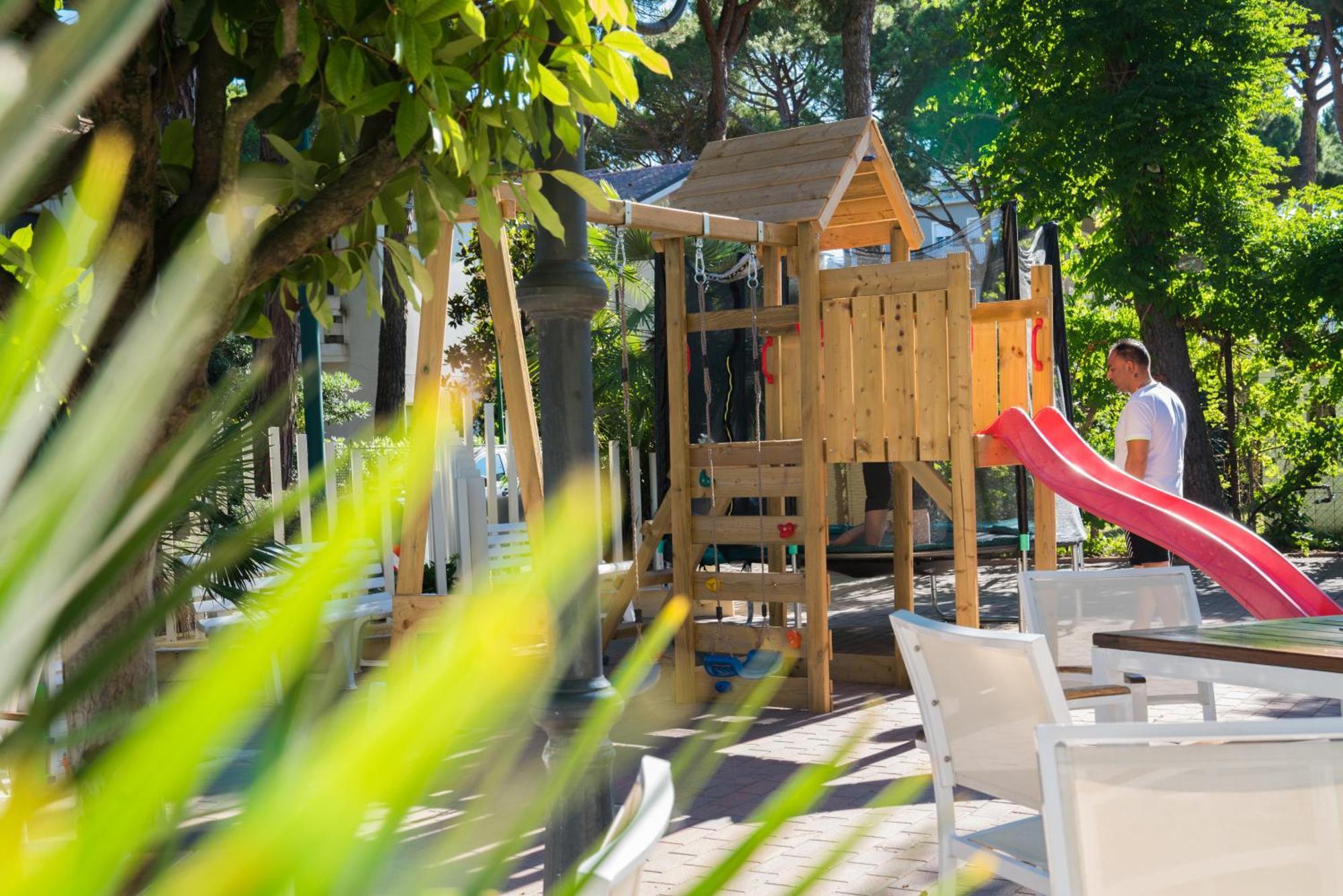 Hotel Europa Milano Marittima Exterior photo